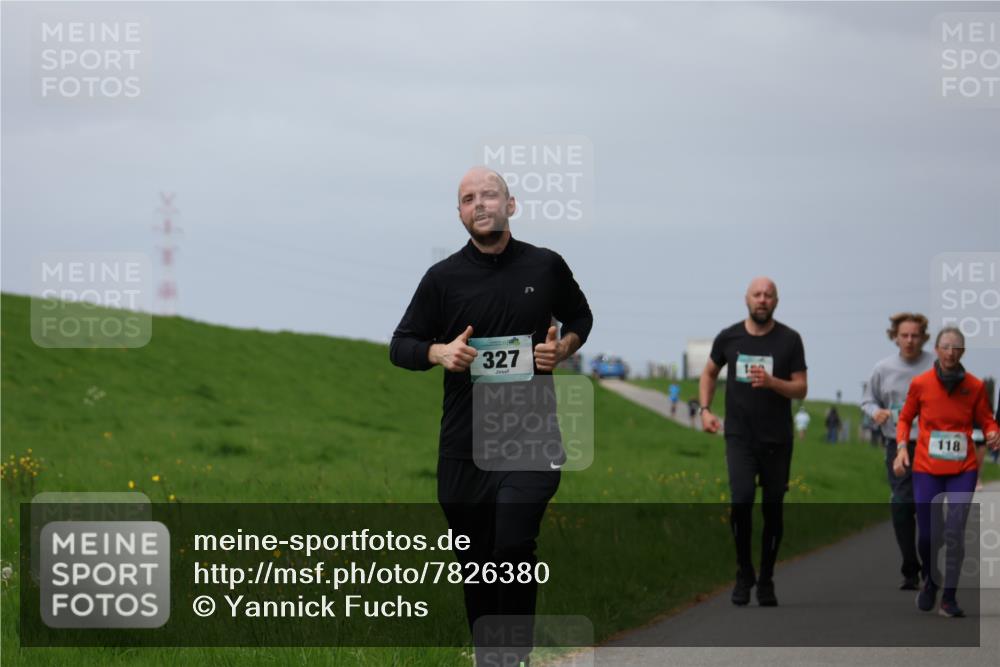 04.05.2025 - 8. Wedeler Halbmarathon Yannick Fuchs http://msf.ph/oto/7826380 04.05.2025 11:55:36 Laufen 327, 118 meine-sportfotos.de