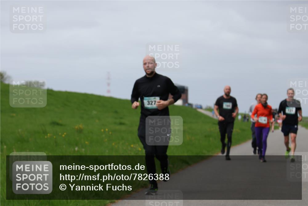 04.05.2025 - 8. Wedeler Halbmarathon Yannick Fuchs http://msf.ph/oto/7826388 04.05.2025 11:55:37 Laufen 327, 924 meine-sportfotos.de