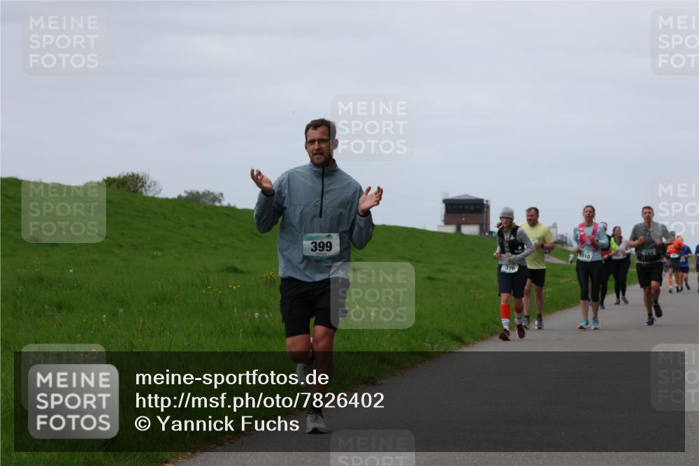 04.05.2025 - 8. Wedeler Halbmarathon Yannick Fuchs http://msf.ph/oto/7826402 04.05.2025 11:33:28 Laufen 399, 376, 184, 1010 meine-sportfotos.de