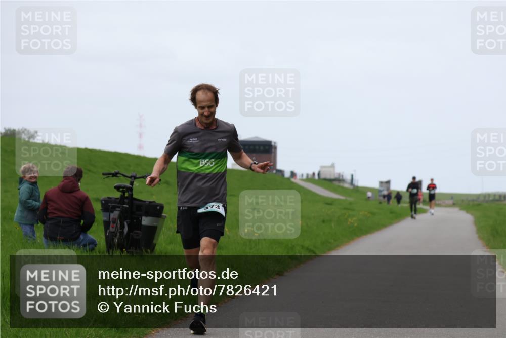 04.05.2025 - 8. Wedeler Halbmarathon Yannick Fuchs http://msf.ph/oto/7826421 04.05.2025 11:13:44 Laufen 5 meine-sportfotos.de