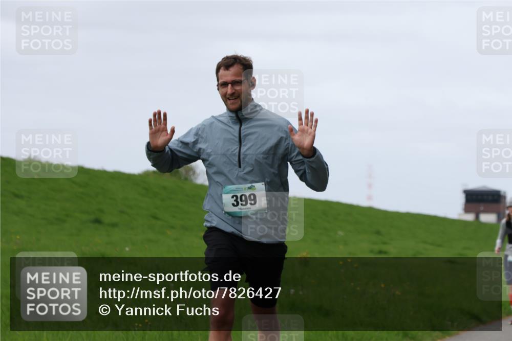 04.05.2025 - 8. Wedeler Halbmarathon Yannick Fuchs http://msf.ph/oto/7826427 04.05.2025 11:33:29 Laufen 399 meine-sportfotos.de