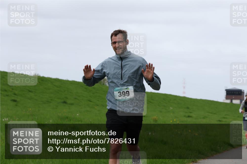 04.05.2025 - 8. Wedeler Halbmarathon Yannick Fuchs http://msf.ph/oto/7826431 04.05.2025 11:33:29 Laufen 399 meine-sportfotos.de