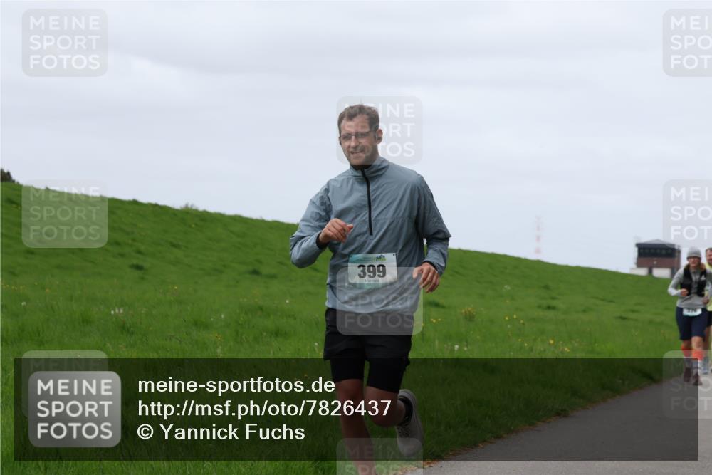 04.05.2025 - 8. Wedeler Halbmarathon Yannick Fuchs http://msf.ph/oto/7826437 04.05.2025 11:33:29 Laufen 399 meine-sportfotos.de