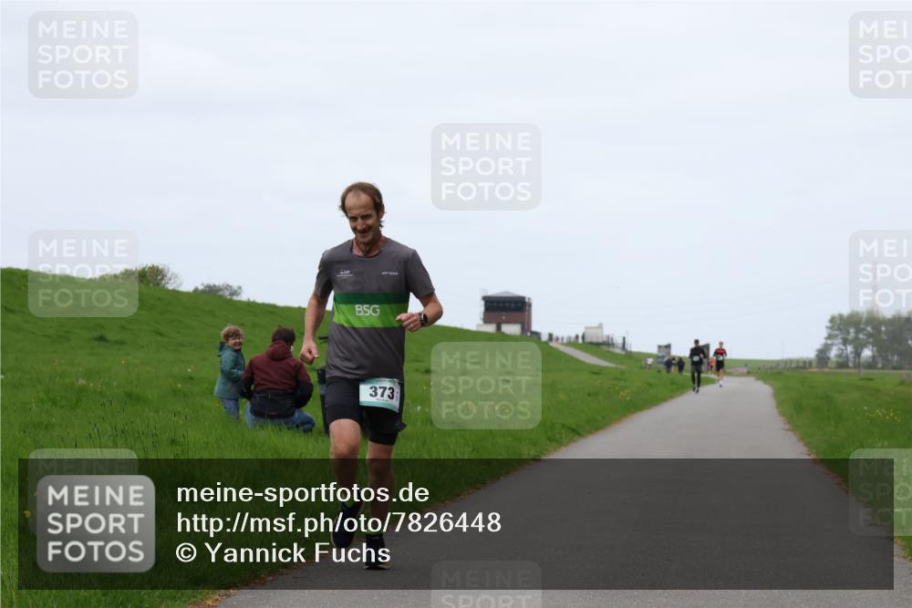 04.05.2025 - 8. Wedeler Halbmarathon Yannick Fuchs http://msf.ph/oto/7826448 04.05.2025 11:13:45 Laufen 373 meine-sportfotos.de