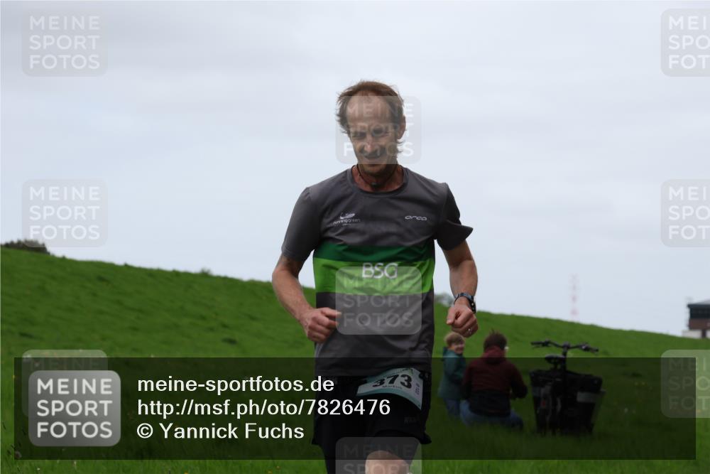 04.05.2025 - 8. Wedeler Halbmarathon Yannick Fuchs http://msf.ph/oto/7826476 04.05.2025 11:13:47 Laufen 3, 373 meine-sportfotos.de