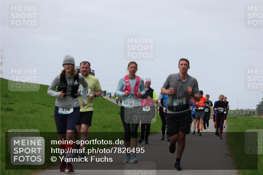 04.05.2025 - 8. Wedeler Halbmarathon Yannick Fuchs http://msf.ph/oto/7826495 04.05.2025 11:33:32 Laufen 376, 1010, 636, 184, 83, 808, 055 meine-sportfotos.de