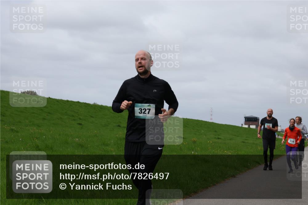 04.05.2025 - 8. Wedeler Halbmarathon Yannick Fuchs http://msf.ph/oto/7826497 04.05.2025 11:55:41 Laufen 327, 118 meine-sportfotos.de