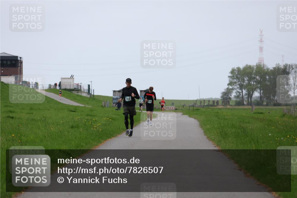 04.05.2025 - 8. Wedeler Halbmarathon Yannick Fuchs http://msf.ph/oto/7826507 04.05.2025 11:13:53 Laufen 812 meine-sportfotos.de