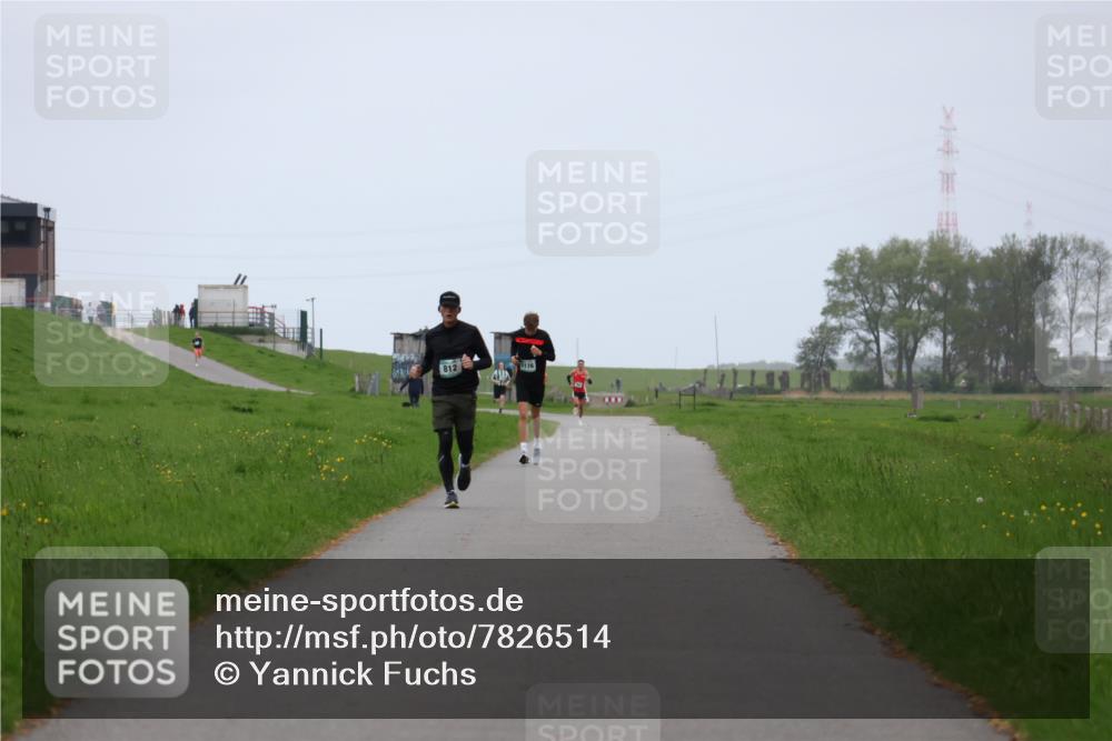 04.05.2025 - 8. Wedeler Halbmarathon Yannick Fuchs http://msf.ph/oto/7826514 04.05.2025 11:13:53 Laufen 8124, 14 meine-sportfotos.de