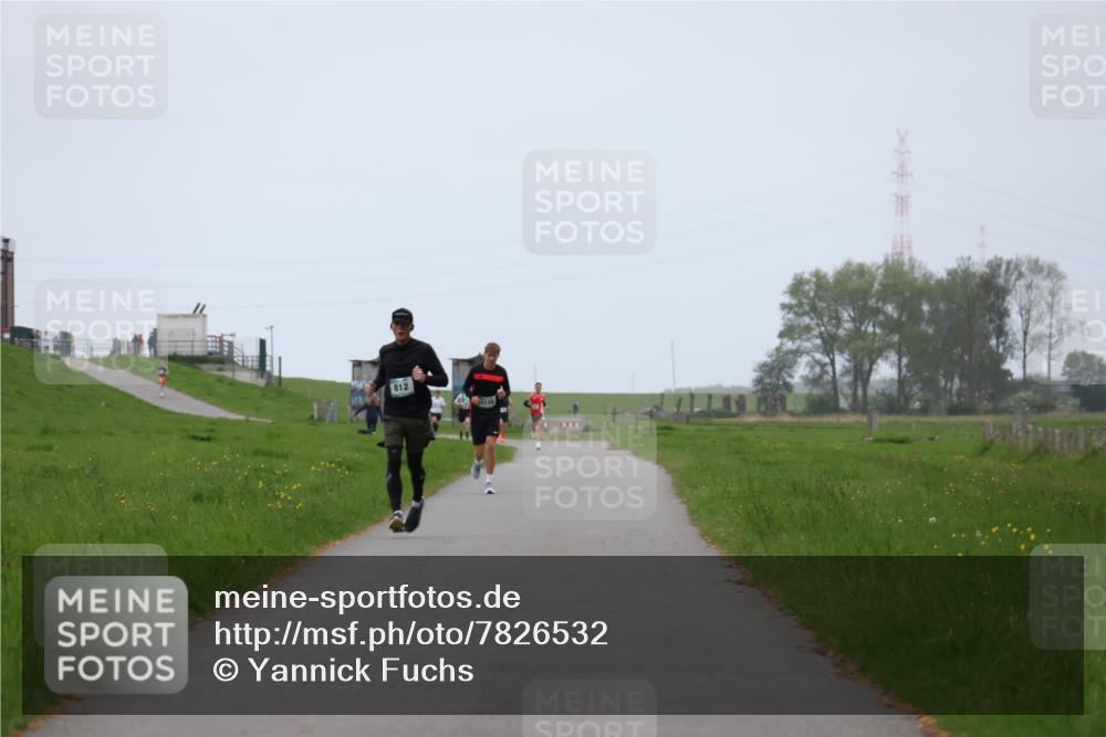 04.05.2025 - 8. Wedeler Halbmarathon Yannick Fuchs http://msf.ph/oto/7826532 04.05.2025 11:13:54 Laufen 812, 14 meine-sportfotos.de