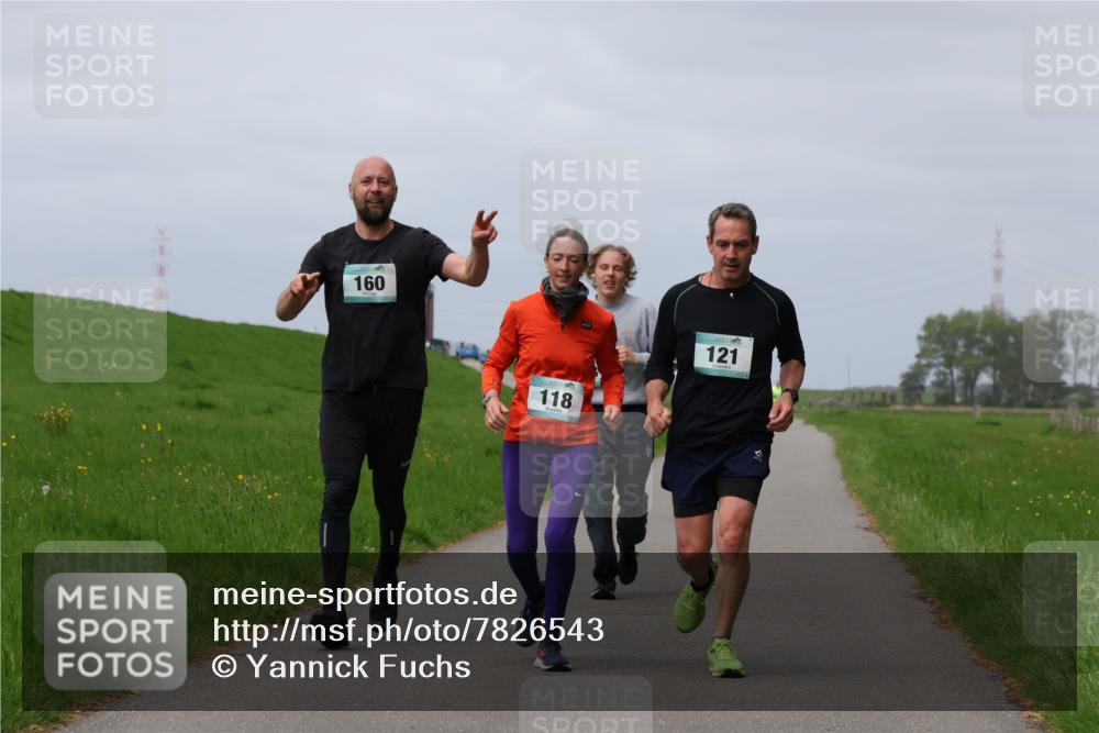 04.05.2025 - 8. Wedeler Halbmarathon Yannick Fuchs http://msf.ph/oto/7826543 04.05.2025 11:55:43 Laufen 160, 118, 121 meine-sportfotos.de