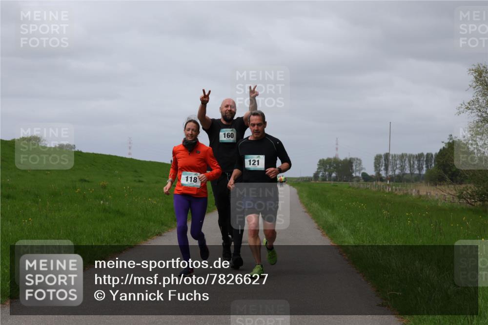 04.05.2025 - 8. Wedeler Halbmarathon Yannick Fuchs http://msf.ph/oto/7826627 04.05.2025 11:55:45 Laufen 160, 118, 121 meine-sportfotos.de