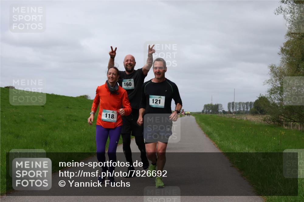 04.05.2025 - 8. Wedeler Halbmarathon Yannick Fuchs http://msf.ph/oto/7826692 04.05.2025 11:55:47 Laufen 118, 160, 121 meine-sportfotos.de