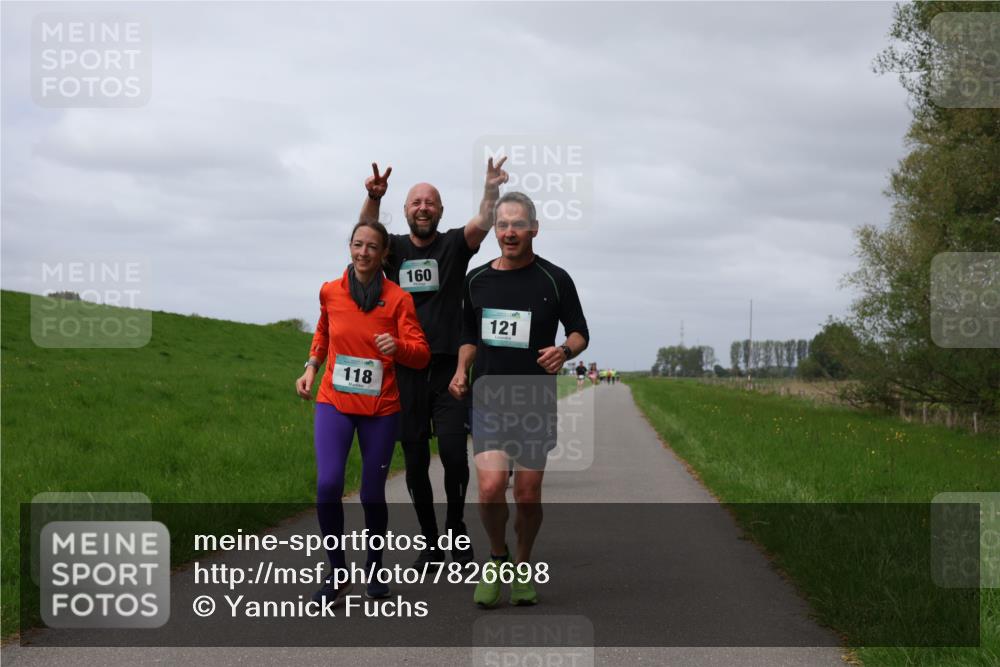 04.05.2025 - 8. Wedeler Halbmarathon Yannick Fuchs http://msf.ph/oto/7826698 04.05.2025 11:55:47 Laufen 118, 160, 121 meine-sportfotos.de