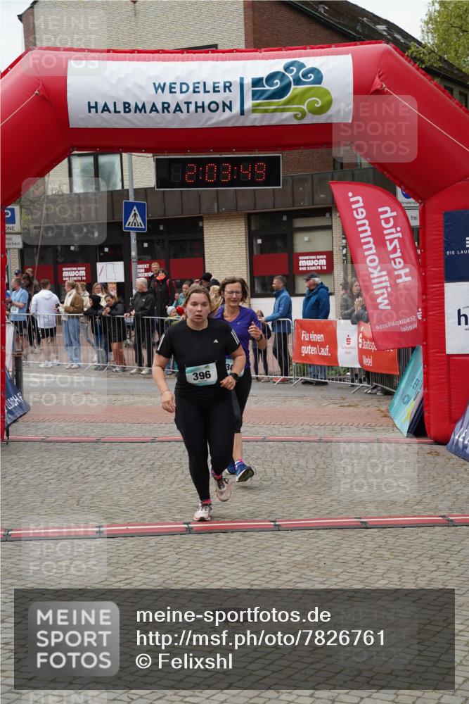 04.05.2025 - 8. Wedeler Halbmarathon Felixshl http://msf.ph/oto/7826761 04.05.2025 12:03:47 Ziel 307, 396, 771 meine-sportfotos.de