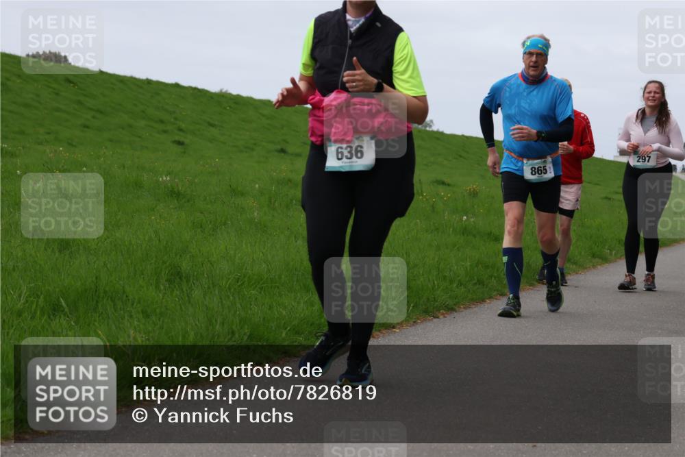 04.05.2025 - 8. Wedeler Halbmarathon Yannick Fuchs http://msf.ph/oto/7826819 04.05.2025 11:33:46 Laufen 636, 865, 297 meine-sportfotos.de