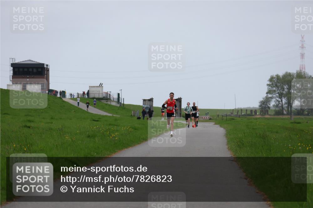 04.05.2025 - 8. Wedeler Halbmarathon Yannick Fuchs http://msf.ph/oto/7826823 04.05.2025 11:14:19 Laufen  meine-sportfotos.de