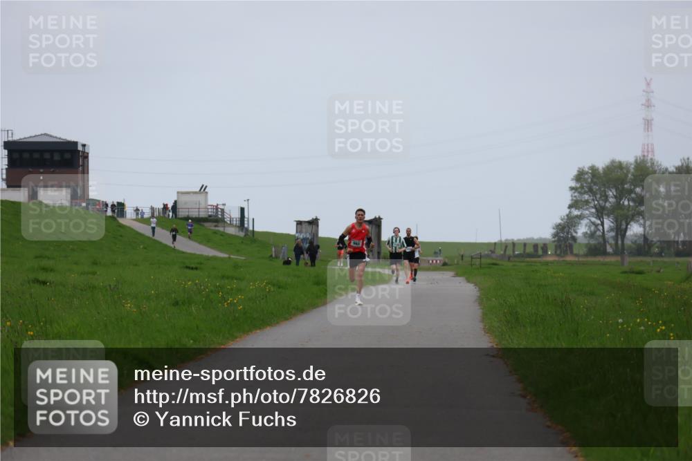 04.05.2025 - 8. Wedeler Halbmarathon Yannick Fuchs http://msf.ph/oto/7826826 04.05.2025 11:14:20 Laufen  meine-sportfotos.de