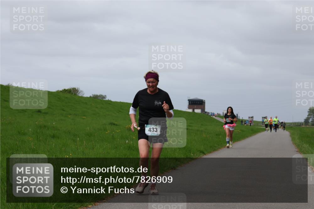 04.05.2025 - 8. Wedeler Halbmarathon Yannick Fuchs http://msf.ph/oto/7826909 04.05.2025 11:56:07 Laufen 433, 78 meine-sportfotos.de