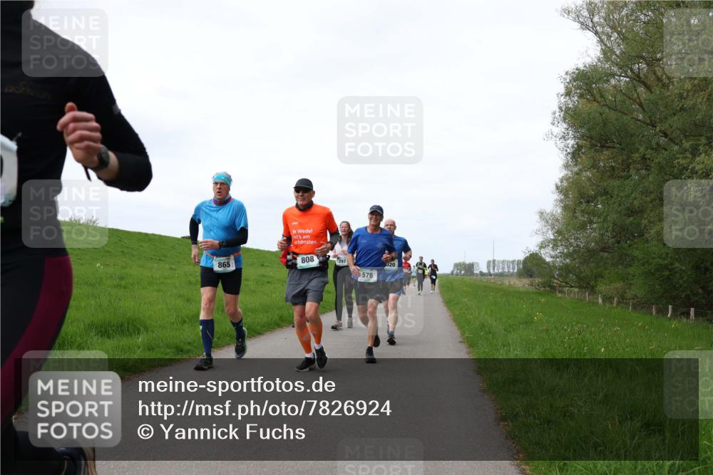 04.05.2025 - 8. Wedeler Halbmarathon Yannick Fuchs http://msf.ph/oto/7826924 04.05.2025 11:33:49 Laufen 865, 808, 297, 320, 576 meine-sportfotos.de