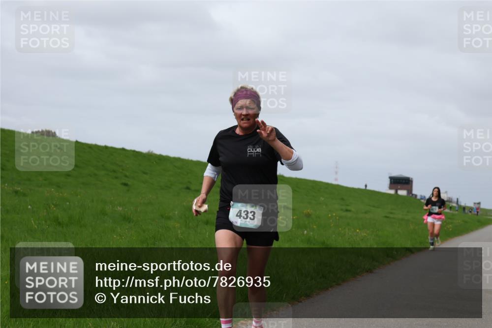 04.05.2025 - 8. Wedeler Halbmarathon Yannick Fuchs http://msf.ph/oto/7826935 04.05.2025 11:56:09 Laufen 433, 78 meine-sportfotos.de