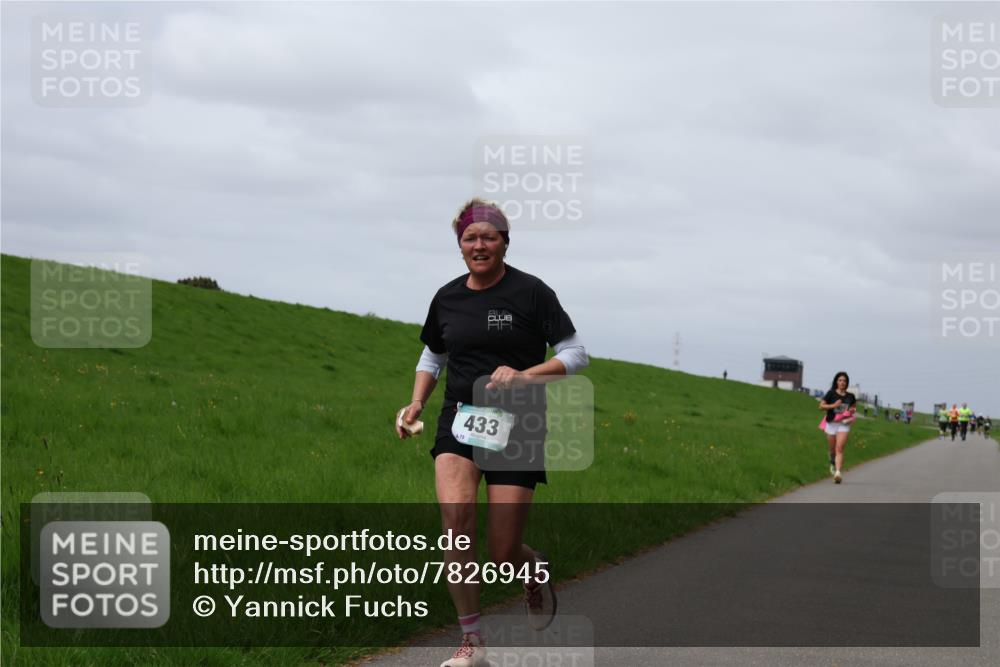 04.05.2025 - 8. Wedeler Halbmarathon Yannick Fuchs http://msf.ph/oto/7826945 04.05.2025 11:56:09 Laufen 433, 78 meine-sportfotos.de