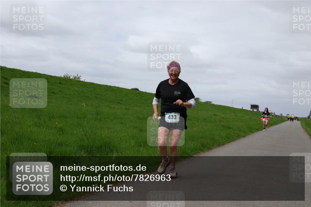 04.05.2025 - 8. Wedeler Halbmarathon Yannick Fuchs http://msf.ph/oto/7826963 04.05.2025 11:56:09 Laufen 433 meine-sportfotos.de
