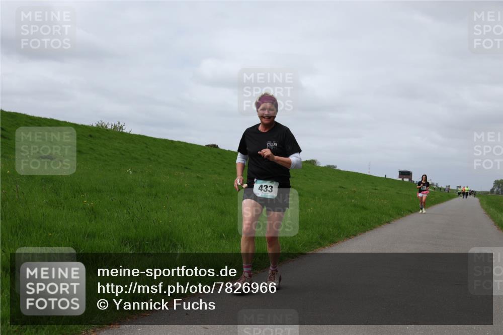 04.05.2025 - 8. Wedeler Halbmarathon Yannick Fuchs http://msf.ph/oto/7826966 04.05.2025 11:56:09 Laufen 433, 78 meine-sportfotos.de