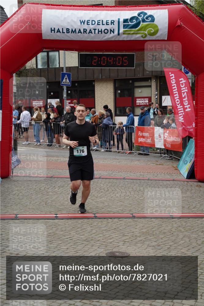04.05.2025 - 8. Wedeler Halbmarathon Felixshl http://msf.ph/oto/7827021 04.05.2025 12:04:03 Ziel 176 meine-sportfotos.de