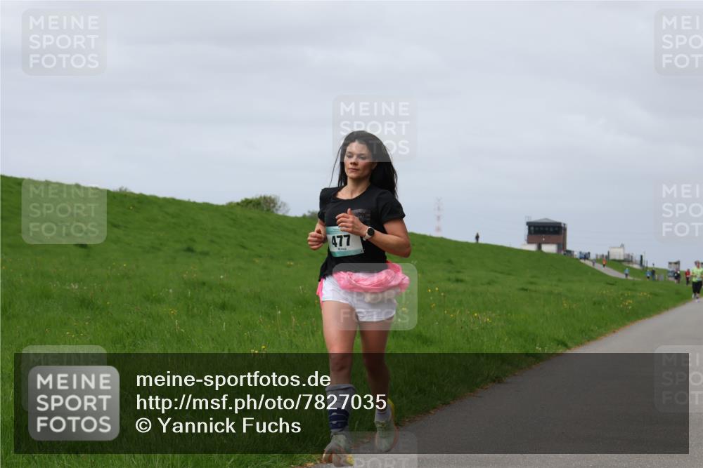 04.05.2025 - 8. Wedeler Halbmarathon Yannick Fuchs http://msf.ph/oto/7827035 04.05.2025 11:56:15 Laufen 477 meine-sportfotos.de