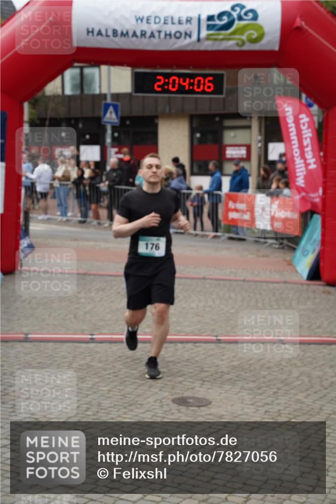 04.05.2025 - 8. Wedeler Halbmarathon Felixshl http://msf.ph/oto/7827056 04.05.2025 12:04:04 Ziel 176 meine-sportfotos.de
