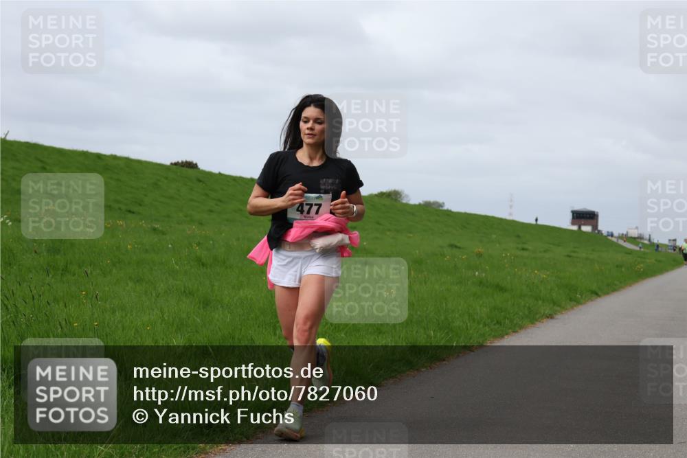 04.05.2025 - 8. Wedeler Halbmarathon Yannick Fuchs http://msf.ph/oto/7827060 04.05.2025 11:56:16 Laufen 477 meine-sportfotos.de