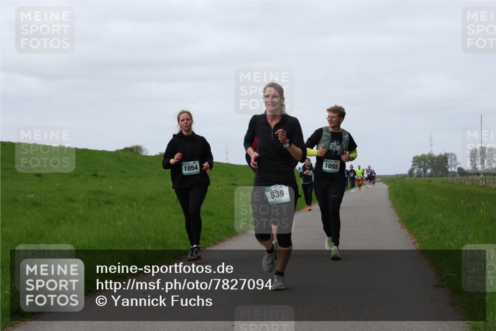 04.05.2025 - 8. Wedeler Halbmarathon Yannick Fuchs http://msf.ph/oto/7827094 04.05.2025 11:33:57 Laufen 1054, 539, 1055 meine-sportfotos.de
