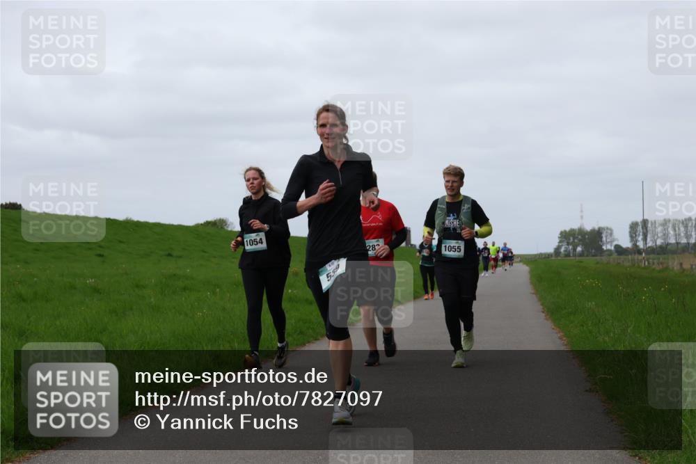 04.05.2025 - 8. Wedeler Halbmarathon Yannick Fuchs http://msf.ph/oto/7827097 04.05.2025 11:33:57 Laufen 1054, 40, 539, 282, 1055 meine-sportfotos.de