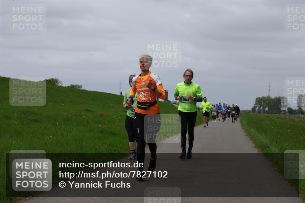 04.05.2025 - 8. Wedeler Halbmarathon Yannick Fuchs http://msf.ph/oto/7827102 04.05.2025 11:56:42 Laufen 82, 584 meine-sportfotos.de