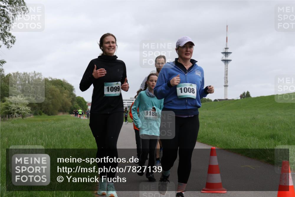 04.05.2025 - 8. Wedeler Halbmarathon Yannick Fuchs http://msf.ph/oto/7827139 04.05.2025 11:14:39 Laufen 1099, 118, 1008 meine-sportfotos.de