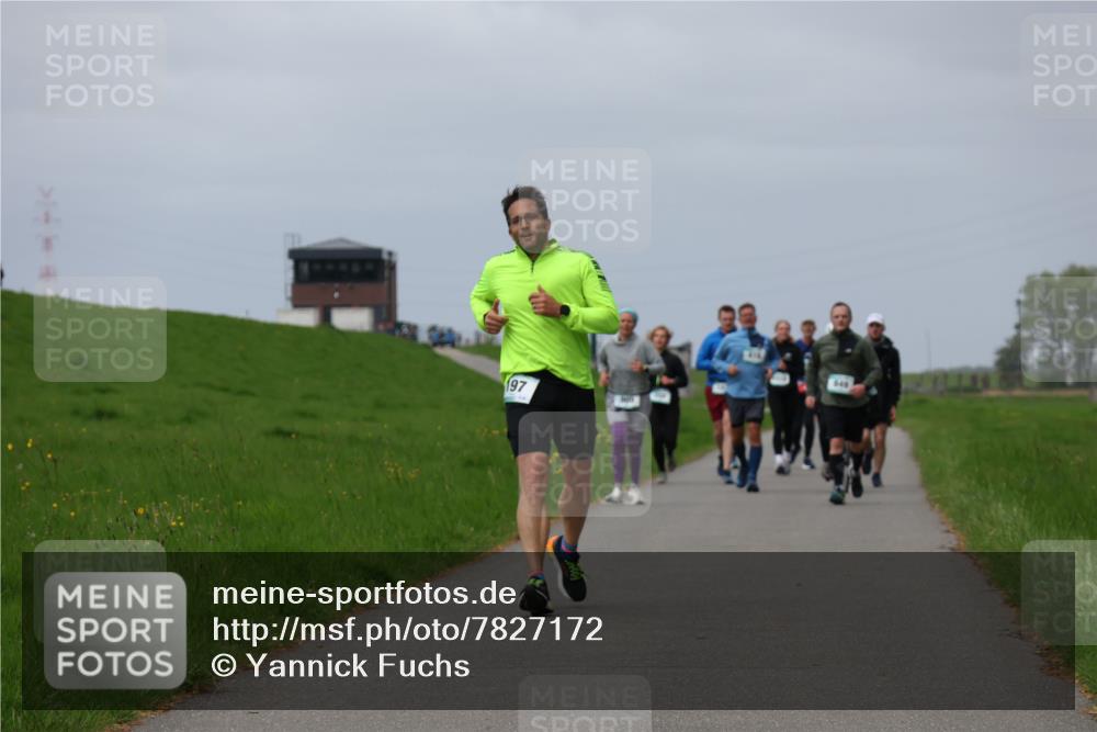 04.05.2025 - 8. Wedeler Halbmarathon Yannick Fuchs http://msf.ph/oto/7827172 04.05.2025 11:56:51 Laufen 197 meine-sportfotos.de