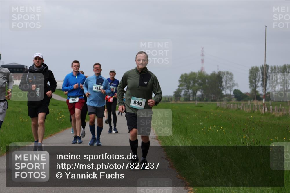 04.05.2025 - 8. Wedeler Halbmarathon Yannick Fuchs http://msf.ph/oto/7827237 04.05.2025 11:57:02 Laufen 183, 415, 849 meine-sportfotos.de