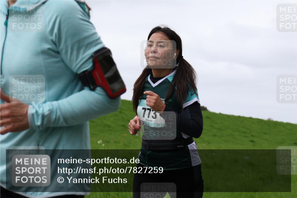 04.05.2025 - 8. Wedeler Halbmarathon Yannick Fuchs http://msf.ph/oto/7827259 04.05.2025 11:34:10 Laufen 773 meine-sportfotos.de