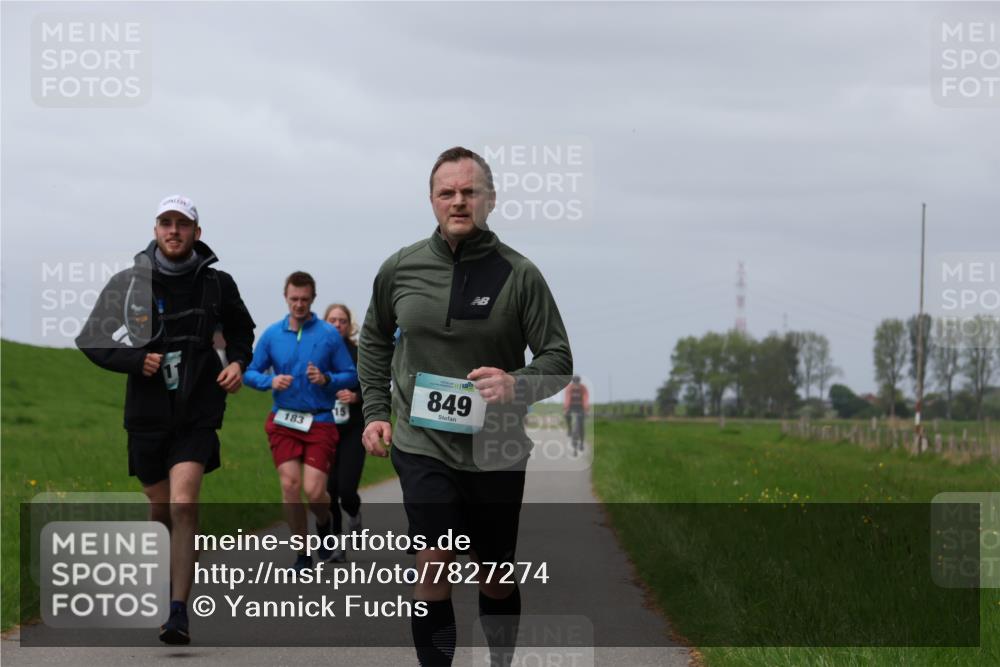 04.05.2025 - 8. Wedeler Halbmarathon Yannick Fuchs http://msf.ph/oto/7827274 04.05.2025 11:57:05 Laufen 183, 849 meine-sportfotos.de
