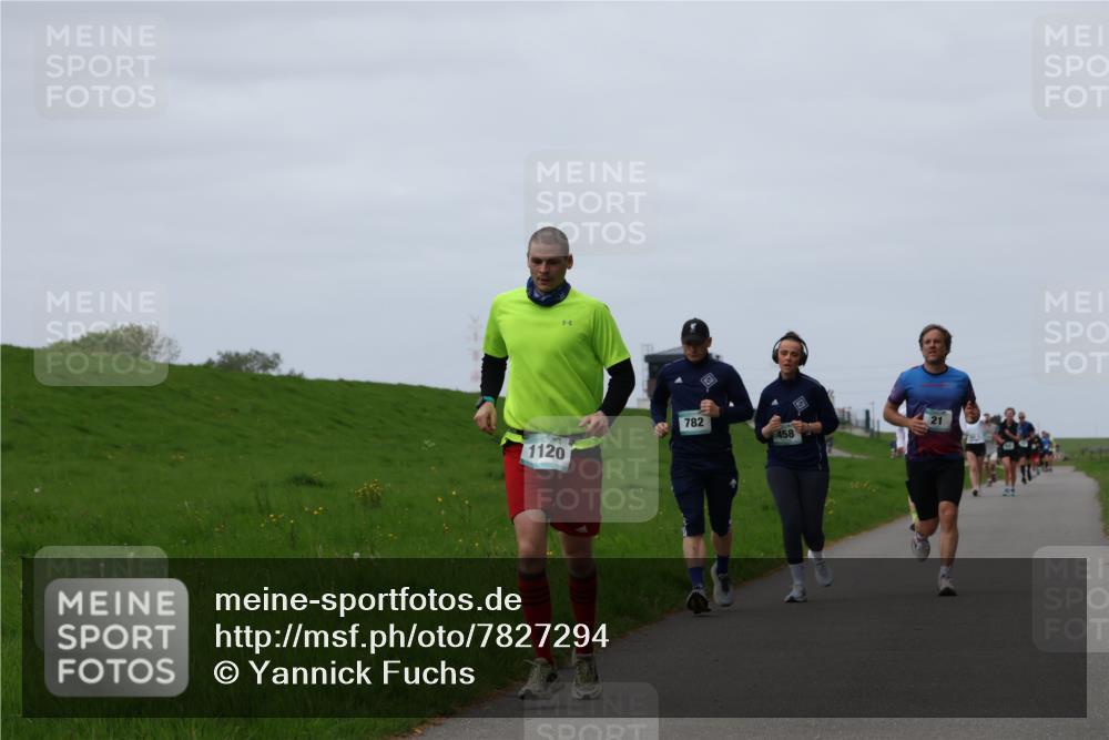 04.05.2025 - 8. Wedeler Halbmarathon Yannick Fuchs http://msf.ph/oto/7827294 04.05.2025 11:34:15 Laufen 1120, 782, 458 meine-sportfotos.de