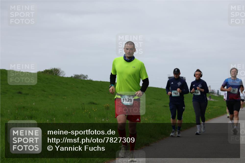 04.05.2025 - 8. Wedeler Halbmarathon Yannick Fuchs http://msf.ph/oto/7827309 04.05.2025 11:34:15 Laufen 1120, 782, 458 meine-sportfotos.de