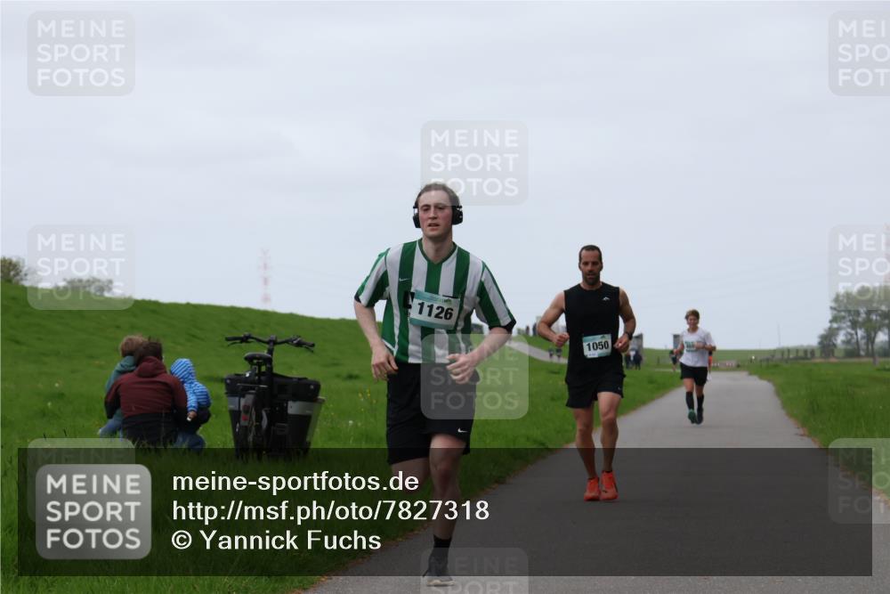 04.05.2025 - 8. Wedeler Halbmarathon Yannick Fuchs http://msf.ph/oto/7827318 04.05.2025 11:14:52 Laufen 1126, 1050 meine-sportfotos.de