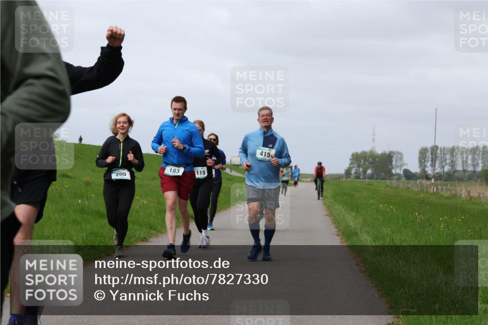 04.05.2025 - 8. Wedeler Halbmarathon Yannick Fuchs http://msf.ph/oto/7827330 04.05.2025 11:57:08 Laufen 183, 205, 115, 415 meine-sportfotos.de