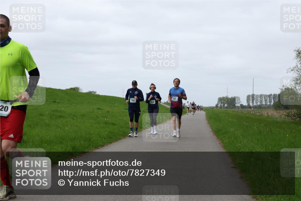 04.05.2025 - 8. Wedeler Halbmarathon Yannick Fuchs http://msf.ph/oto/7827349 04.05.2025 11:34:18 Laufen 20, 782, 458, 21 meine-sportfotos.de