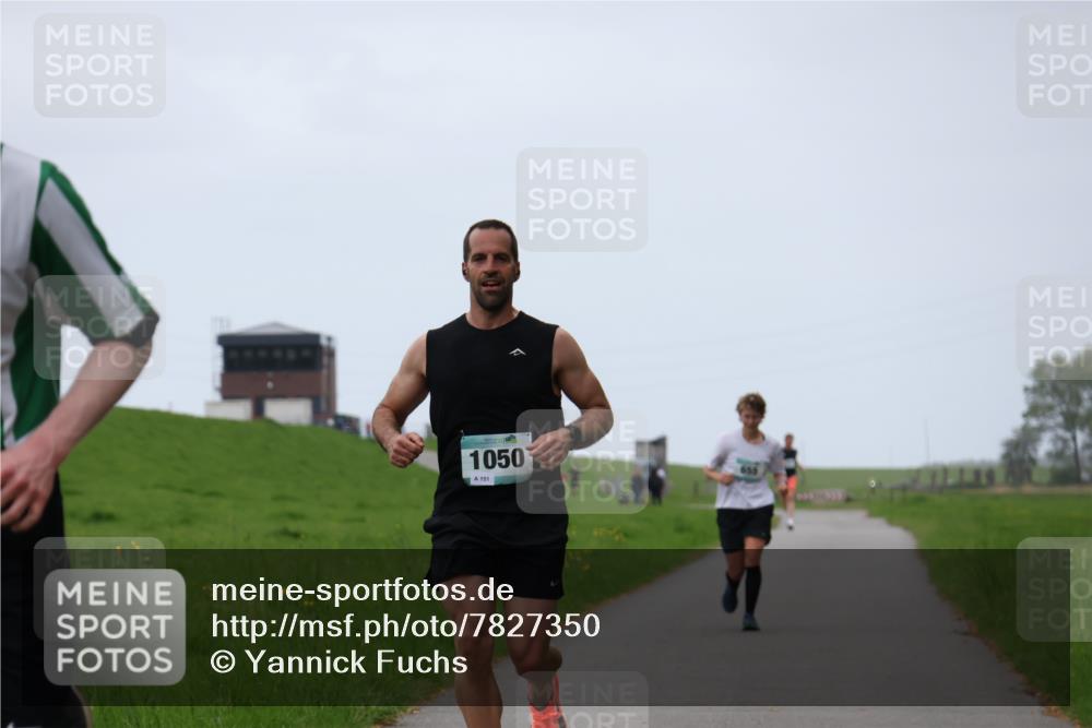 04.05.2025 - 8. Wedeler Halbmarathon Yannick Fuchs http://msf.ph/oto/7827350 04.05.2025 11:14:53 Laufen 1050, 151 meine-sportfotos.de