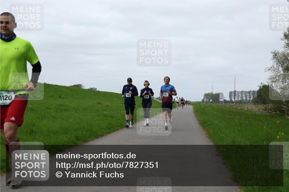 04.05.2025 - 8. Wedeler Halbmarathon Yannick Fuchs http://msf.ph/oto/7827351 04.05.2025 11:34:18 Laufen 1120, 782, 458, 21 meine-sportfotos.de