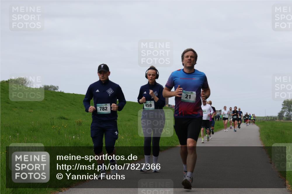 04.05.2025 - 8. Wedeler Halbmarathon Yannick Fuchs http://msf.ph/oto/7827366 04.05.2025 11:34:19 Laufen 458, 782, 21, 024, 071 meine-sportfotos.de