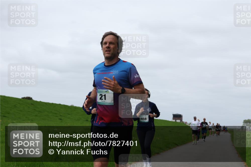 04.05.2025 - 8. Wedeler Halbmarathon Yannick Fuchs http://msf.ph/oto/7827401 04.05.2025 11:34:21 Laufen 21, 458 meine-sportfotos.de