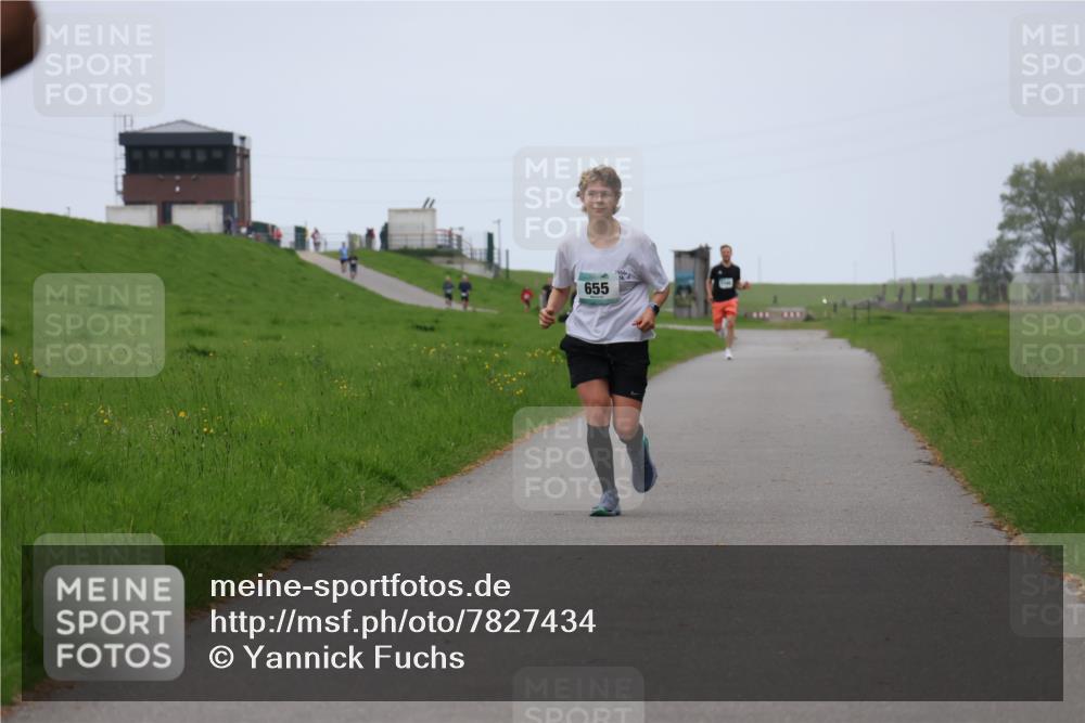 04.05.2025 - 8. Wedeler Halbmarathon Yannick Fuchs http://msf.ph/oto/7827434 04.05.2025 11:14:56 Laufen 655 meine-sportfotos.de
